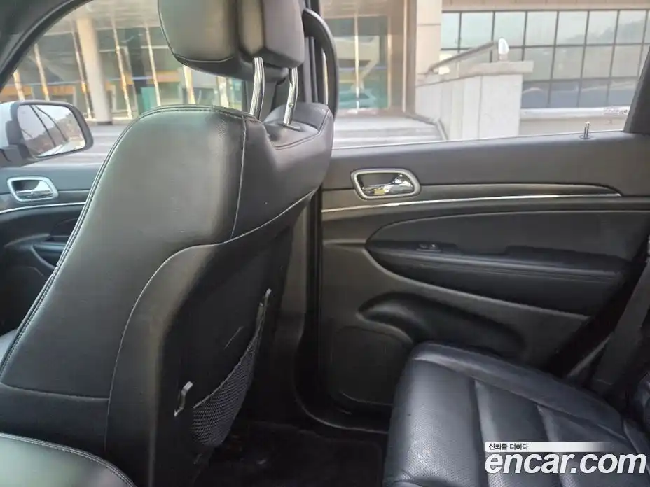 Jeep Cherokee 2017 3.6 автомат (гидро), фото 7