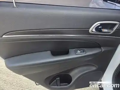 Jeep Cherokee 2017 3.6 автомат (гидро), миниатюра 8