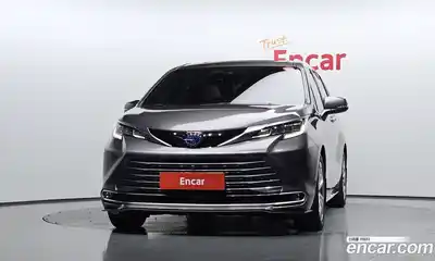 Toyota Sienna 2023 2.5 гидро, миниатюра 3