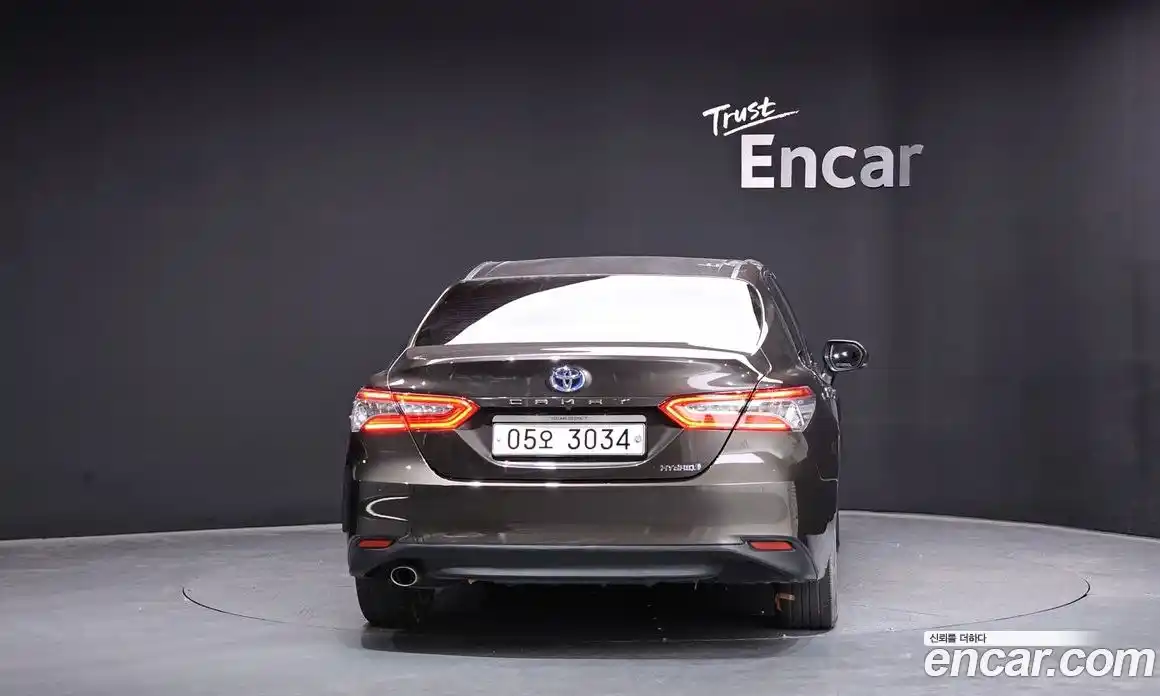 Toyota Camry 2018 2.5 гидро, фото 4