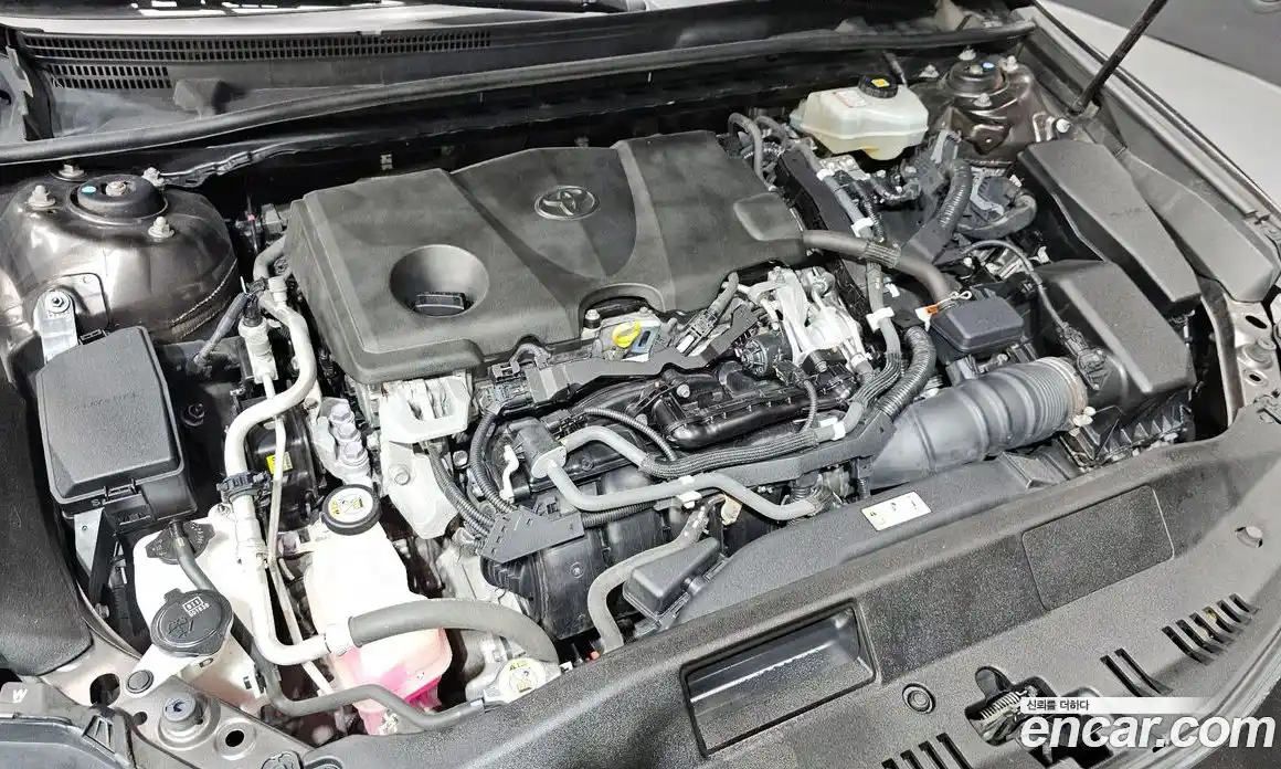 Toyota Camry 2018 2.5 гидро, фото 6