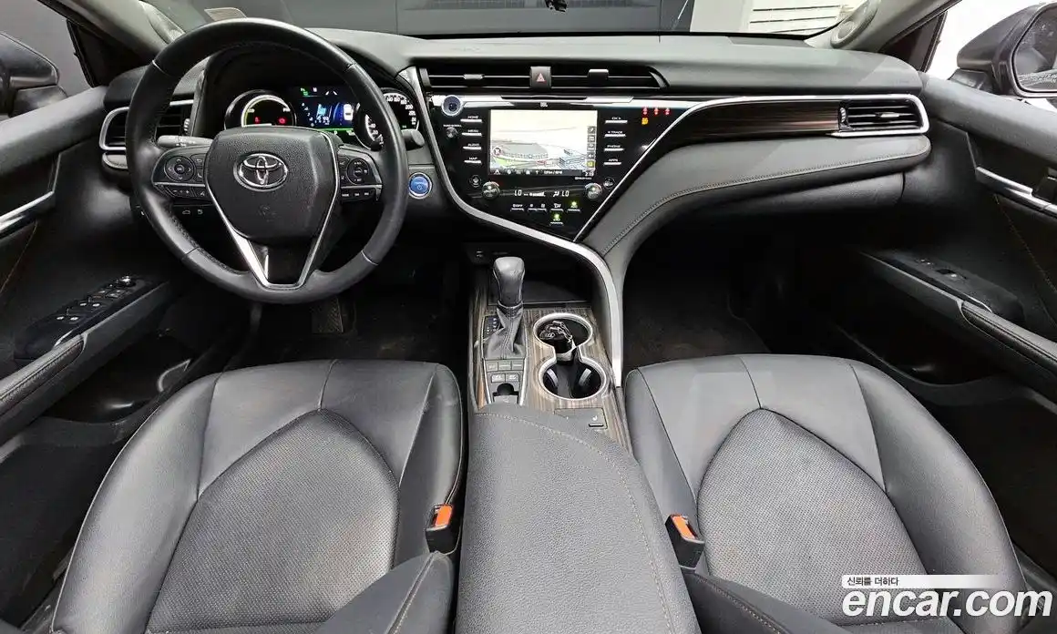 Toyota Camry 2018 2.5 гидро, фото 7