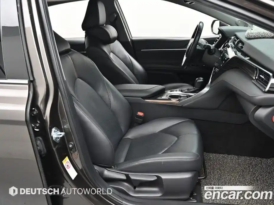 Toyota Camry 2018 2.5 гидро, фото 10