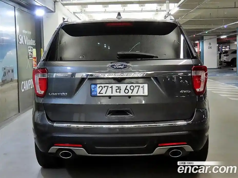 Ford Explorer 2018 3.5 автомат (гидро), фото 5