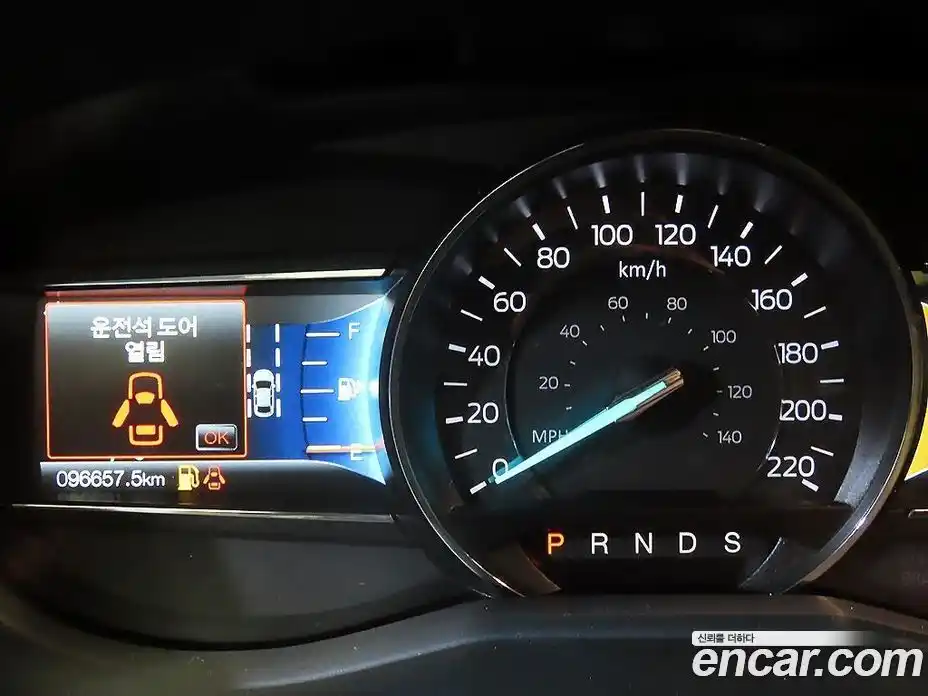 Ford Explorer 2018 3.5 автомат (гидро), фото 9