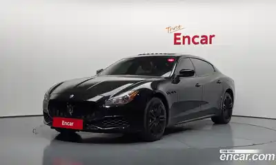 Maserati Quattroporte