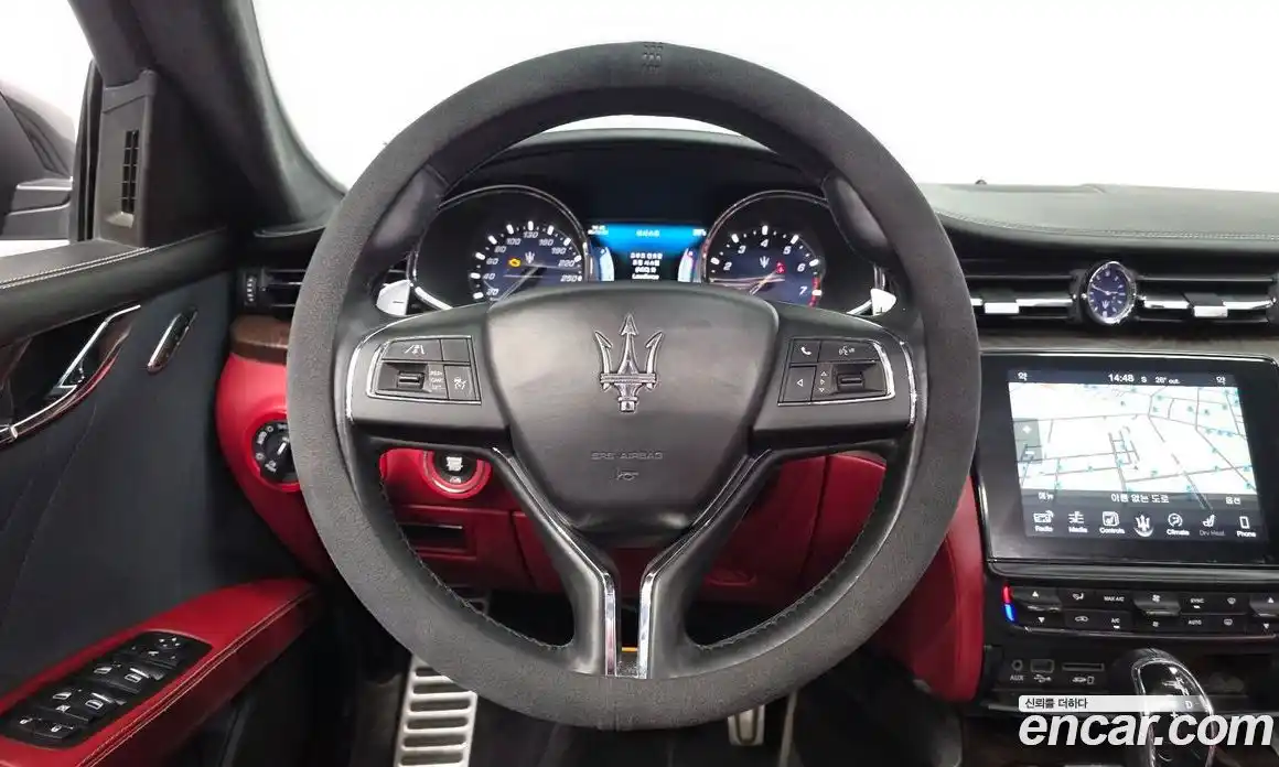 Maserati Quattroporte 2017 3.0 гидро, фото 13