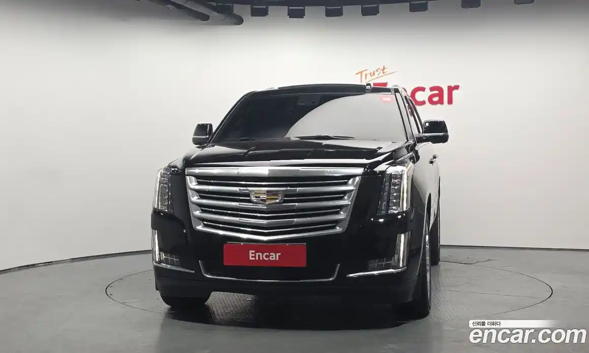 Cadillac Escalade 2020 6.2 гидро, фото 3