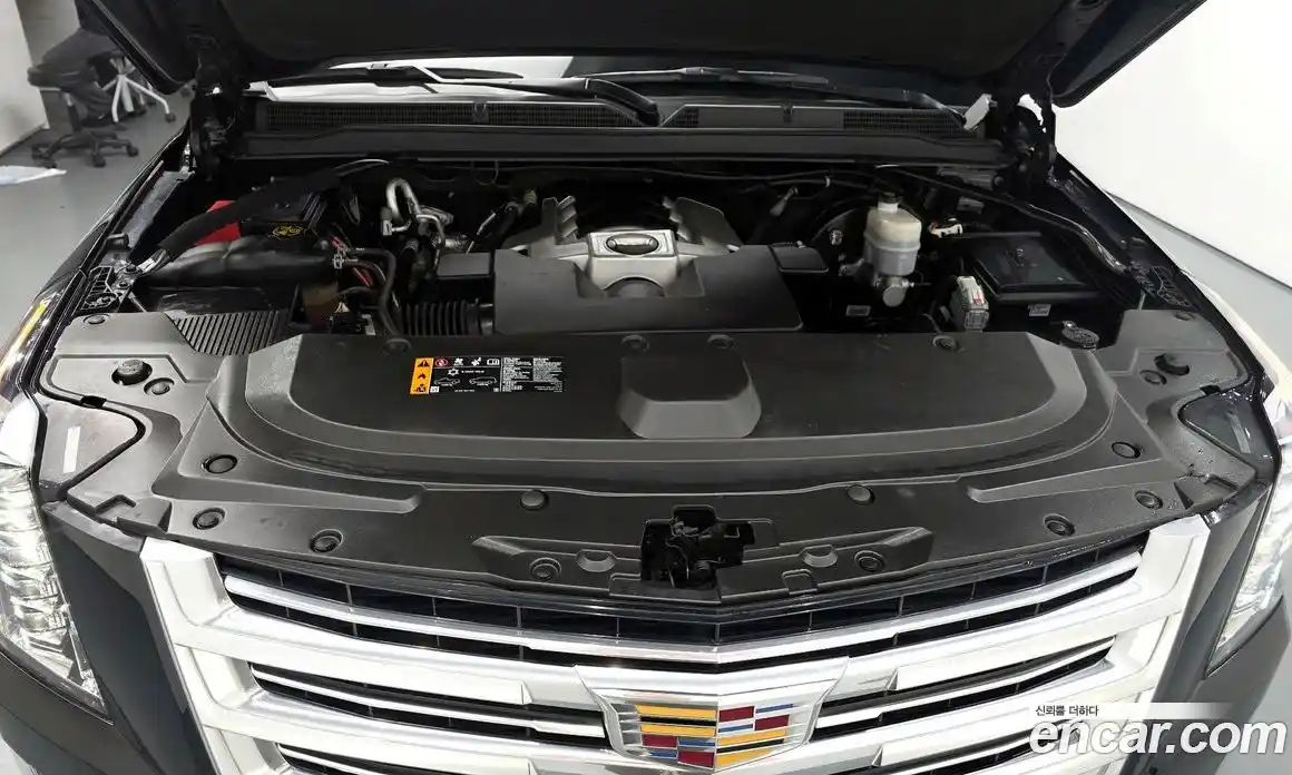Cadillac Escalade 2020 6.2 гидро, фото 6