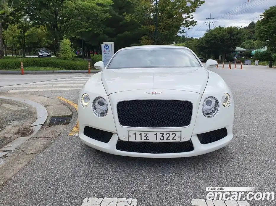 Bentley Continental 2015 4.0 гидро, фото 3