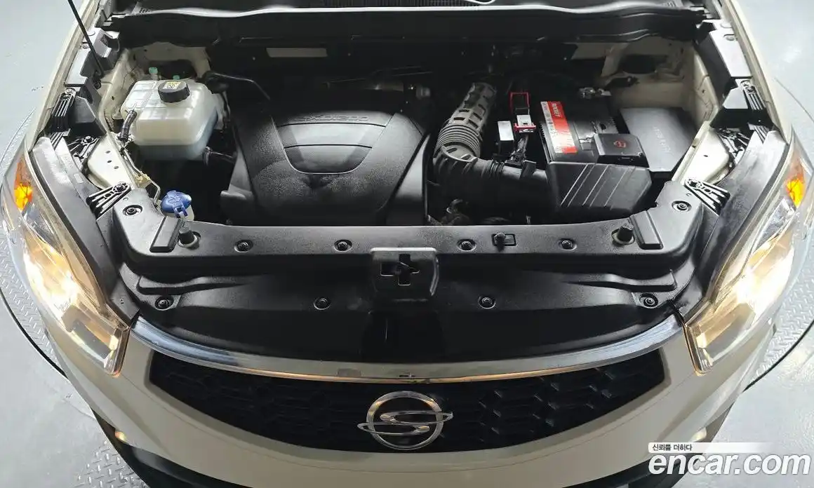 SsangYong Korando 2014 2.0 автомат (гидро), фото 6