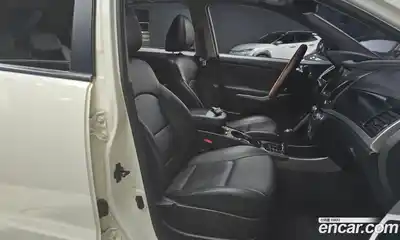 SsangYong Korando 2014 2.0 автомат (гидро), миниатюра 10