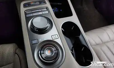Genesis GV70 2021 2.5 автомат (гидро), миниатюра 9