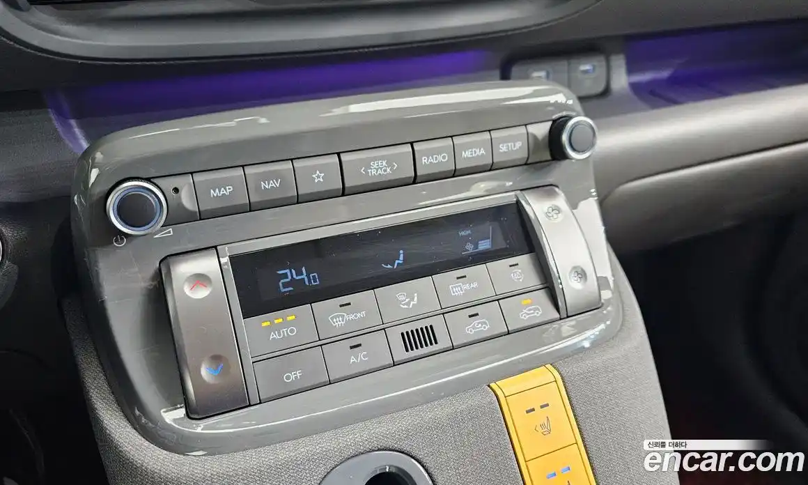 Hyundai Casper 2024 1.0 автомат (гидро), фото 18