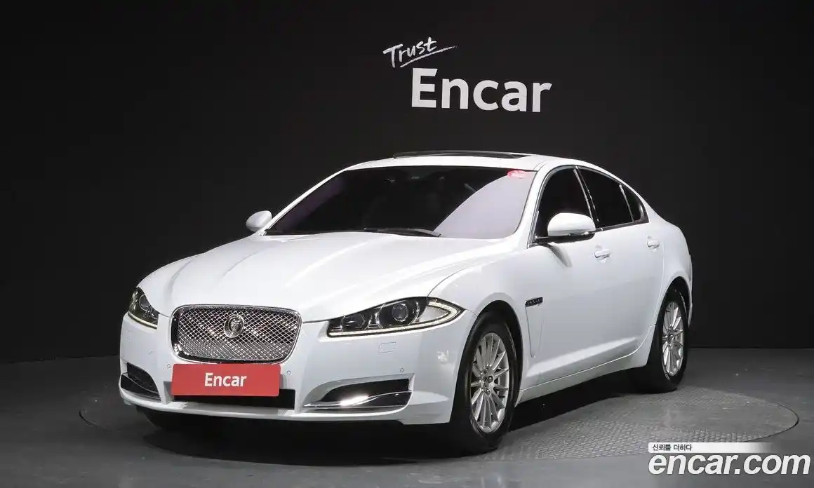 Jaguar XF 2013 2.2 гидро, фото 1