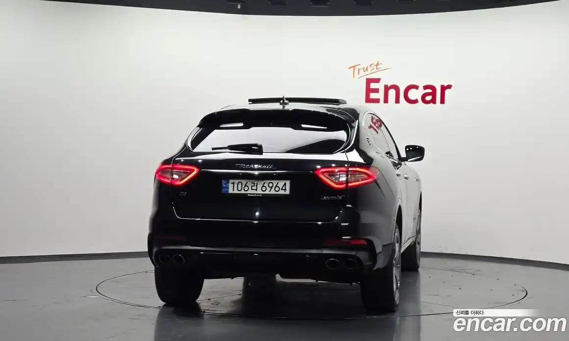 Maserati Levante 2020 3.0 гидро, фото 4