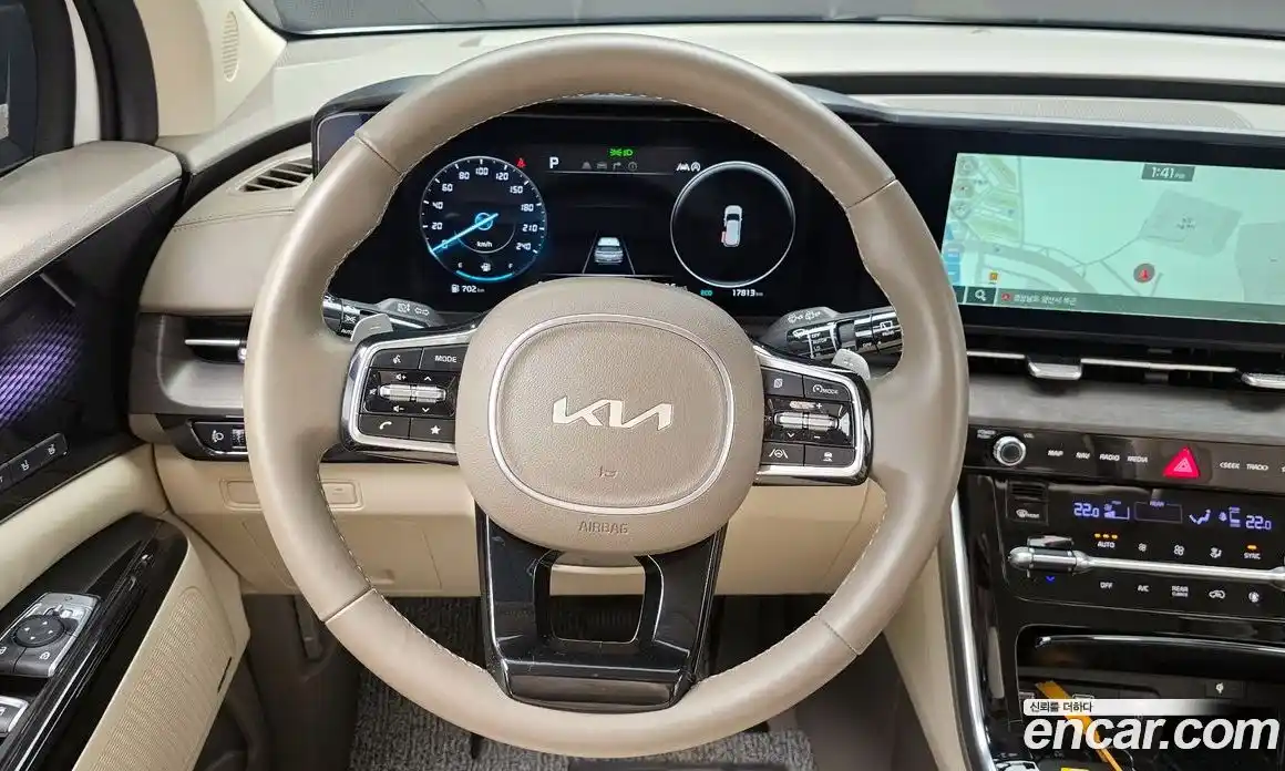 Kia Carnival 2023 2.2 автомат (гидро), фото 13