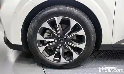 Kia Carnival 2023 2.2 автомат (гидро), миниатюра 5