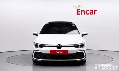 Volkswagen Golf 2024 2.0 автомат (гидро), миниатюра 3