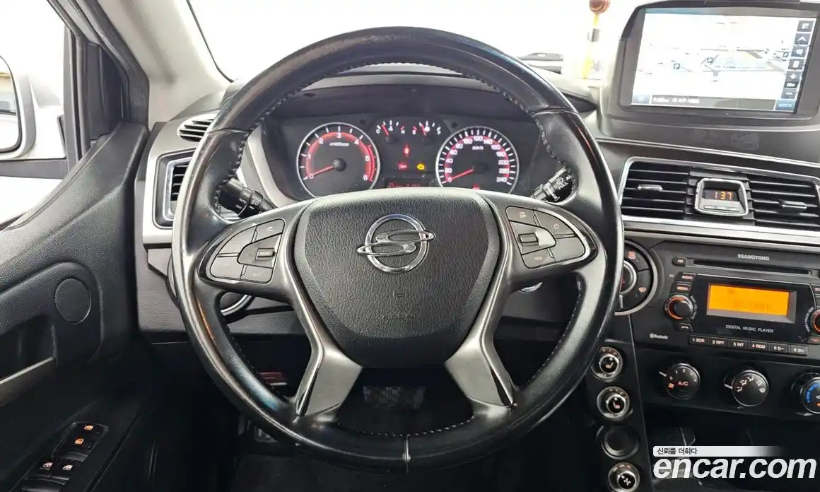 SsangYong Korando 2017 2.2 автомат (гидро), фото 13