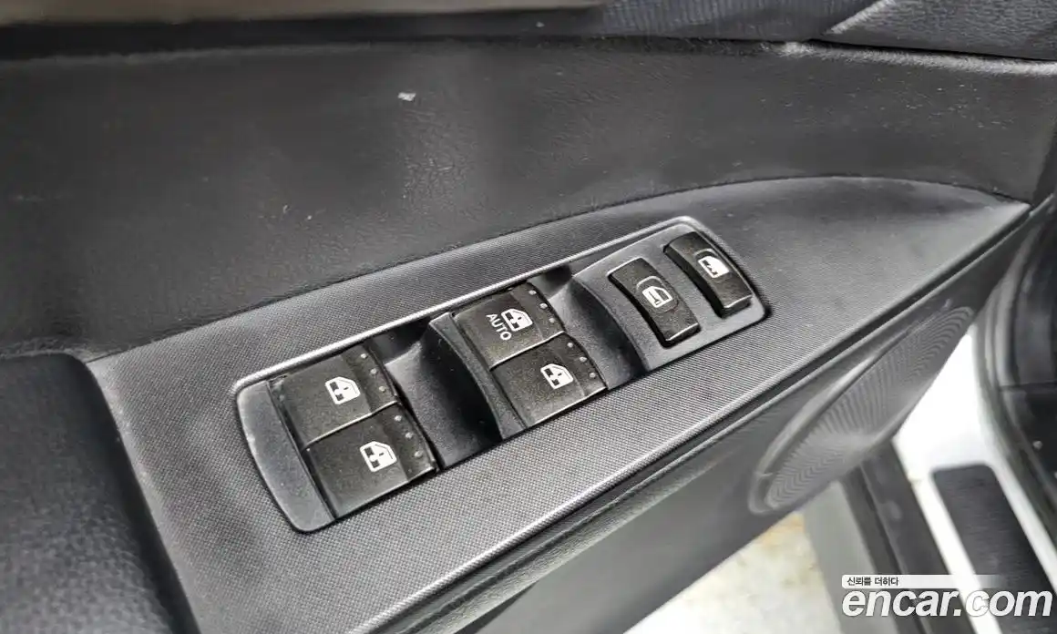 SsangYong Korando 2017 2.2 автомат (гидро), фото 16
