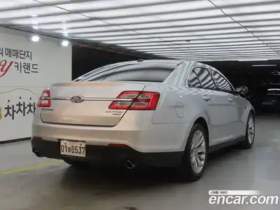 Ford Taurus 2016 2.0 автомат (гидро), миниатюра 4