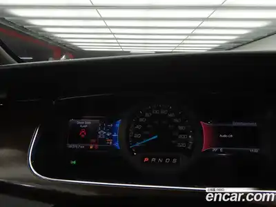 Ford Taurus 2016 2.0 автомат (гидро), миниатюра 9