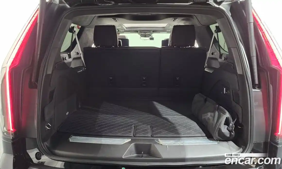 Cadillac Escalade 2024 6.2 гидро, фото 24