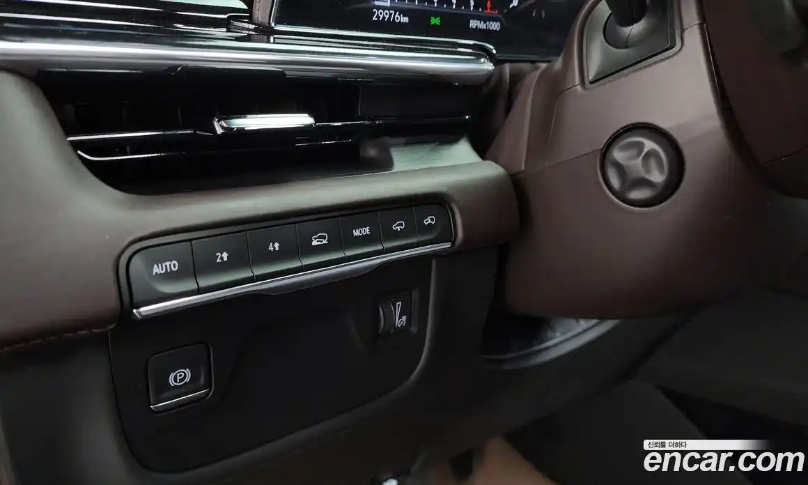 Cadillac Escalade 2024 6.2 гидро, фото 28