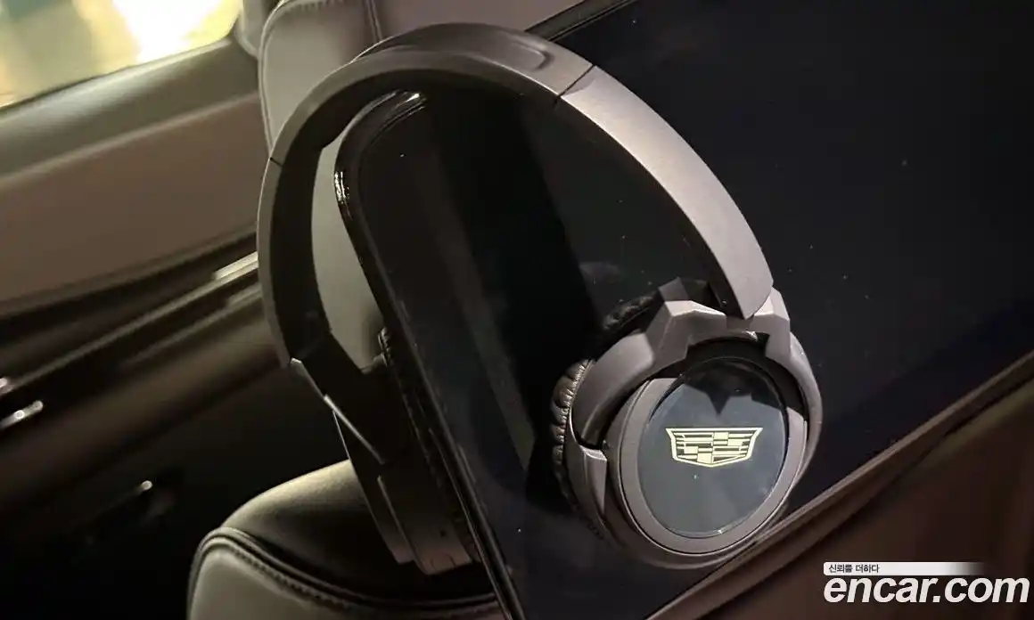 Cadillac Escalade 2024 6.2 гидро, фото 41