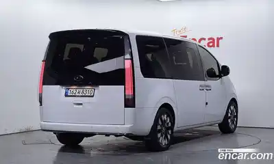 Hyundai Staria 2022 2.2 автомат (гидро), миниатюра 2