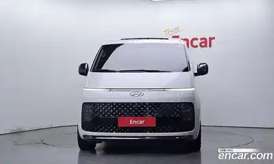 Hyundai Staria 2022 2.2 автомат (гидро), миниатюра 3