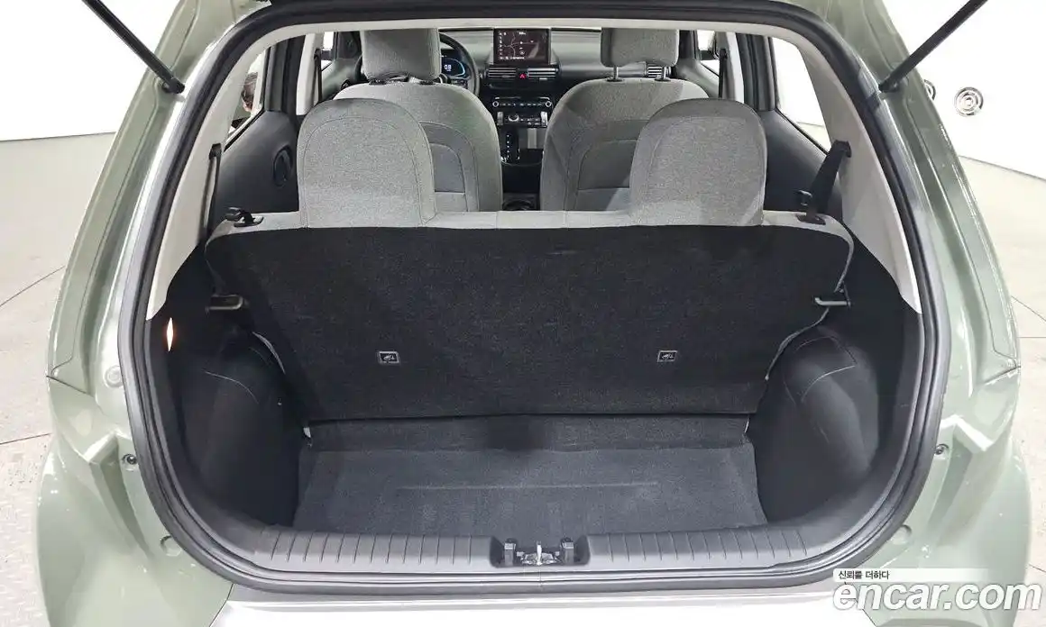 Hyundai Casper 2022 1.0 автомат (гидро), фото 26