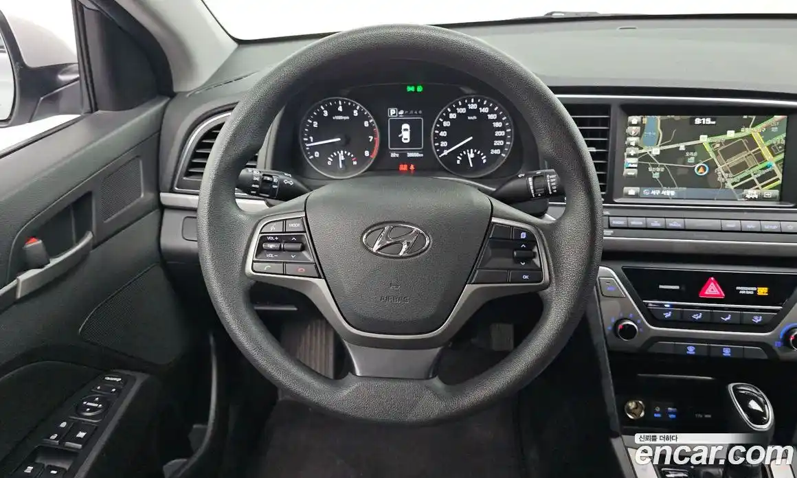 Hyundai Avante 2017 1.6 автомат (гидро), фото 19