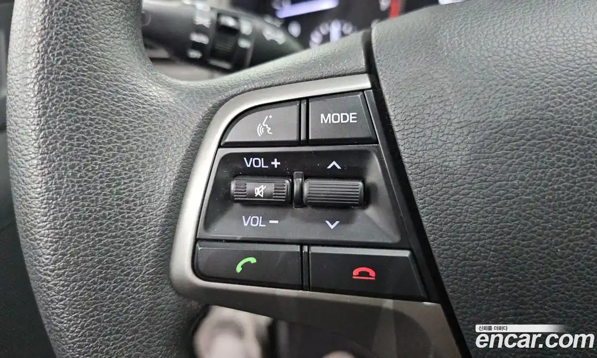 Hyundai Avante 2017 1.6 автомат (гидро), фото 24