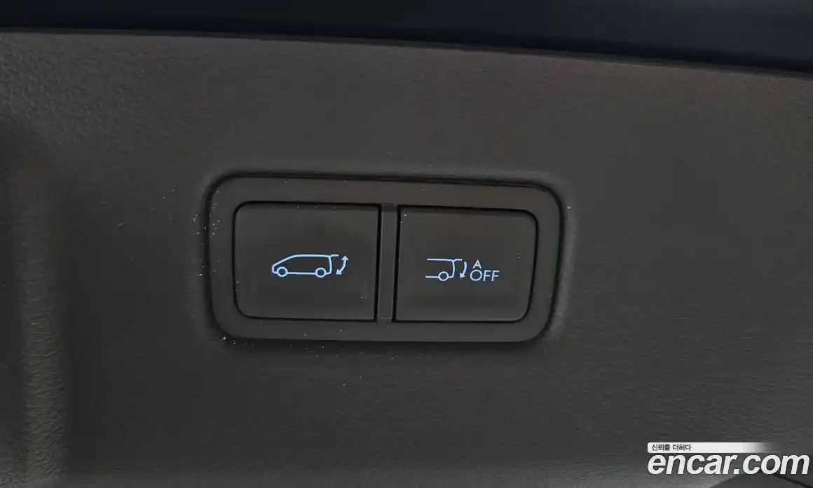 Hyundai Staria 2025 1.6 автомат (гидро), фото 20