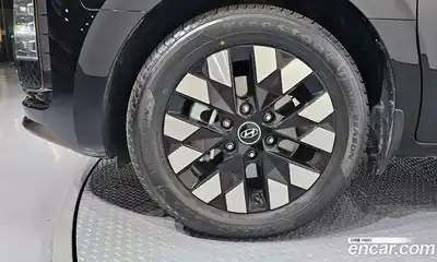 Hyundai Staria 2025 1.6 автомат (гидро), миниатюра 5
