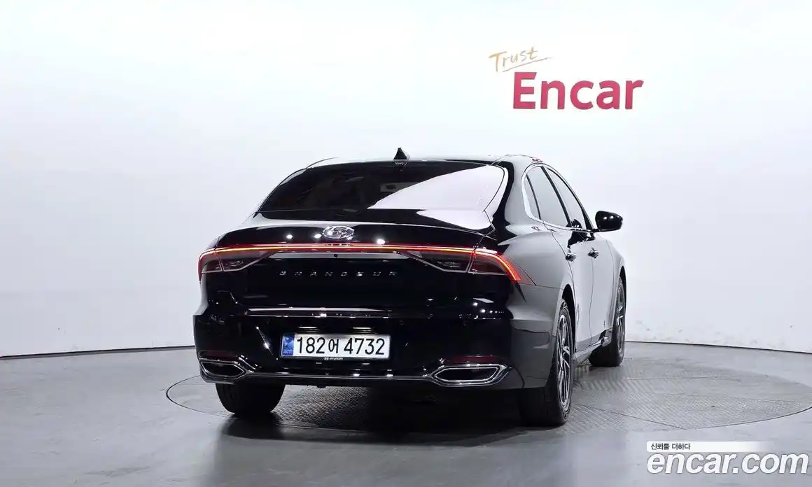 Hyundai Grandeur 2021 2.5 автомат (гидро), фото 4