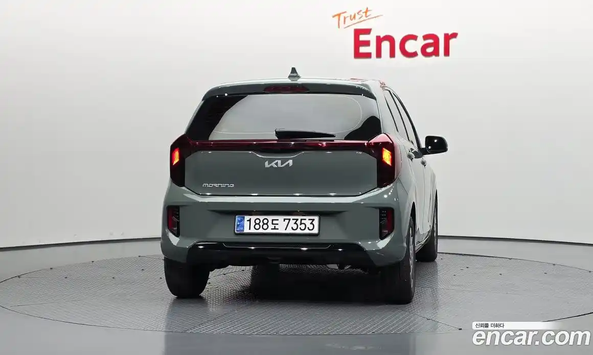 Kia Morning 2024 1.0 автомат (гидро), фото 4