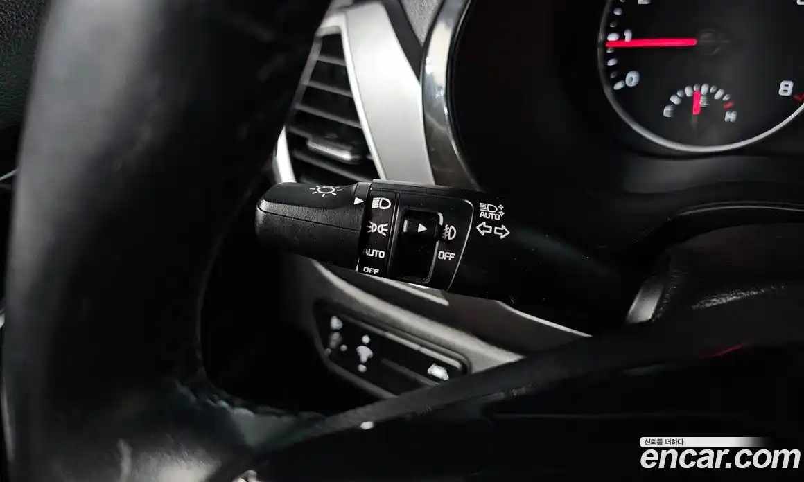 Kia Seltos 2020 1.6 автомат (гидро), фото 14