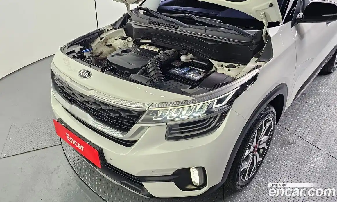 Kia Seltos 2020 1.6 автомат (гидро), фото 6
