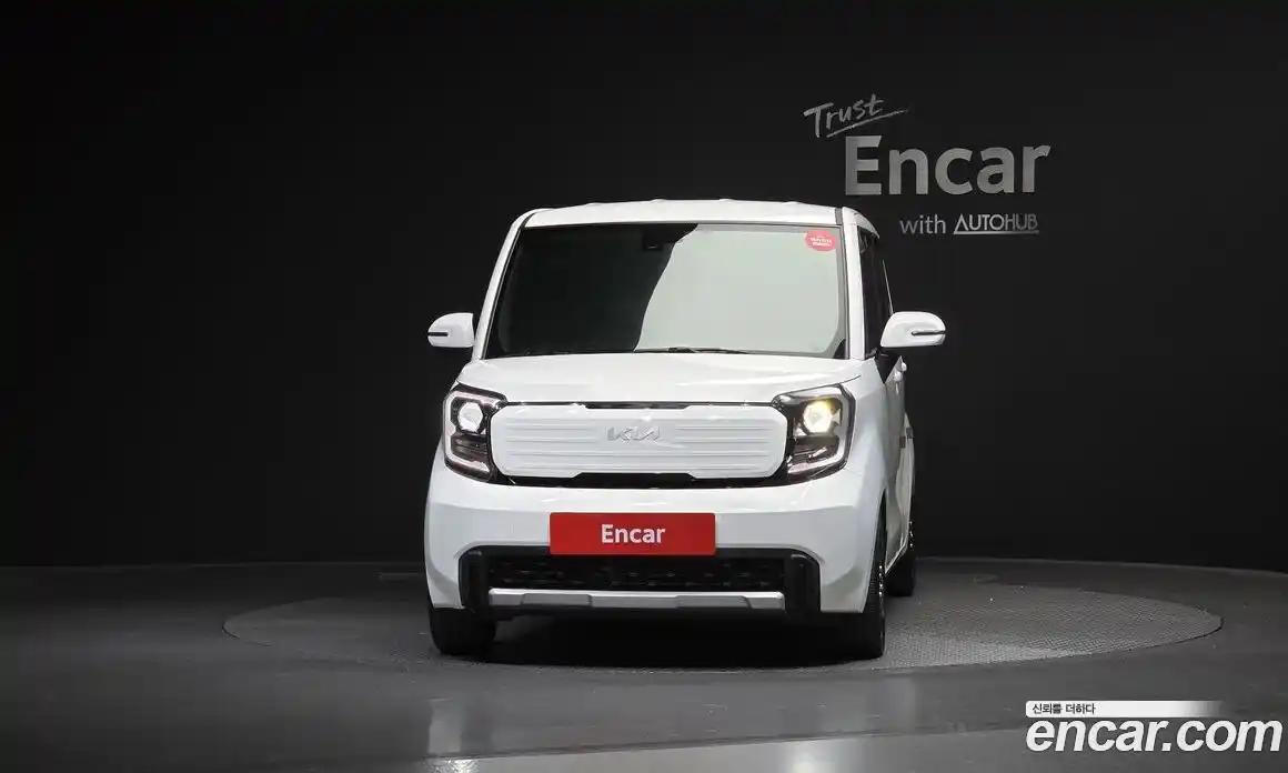 Kia Ray 2023 1.0 автомат (гидро), фото 3