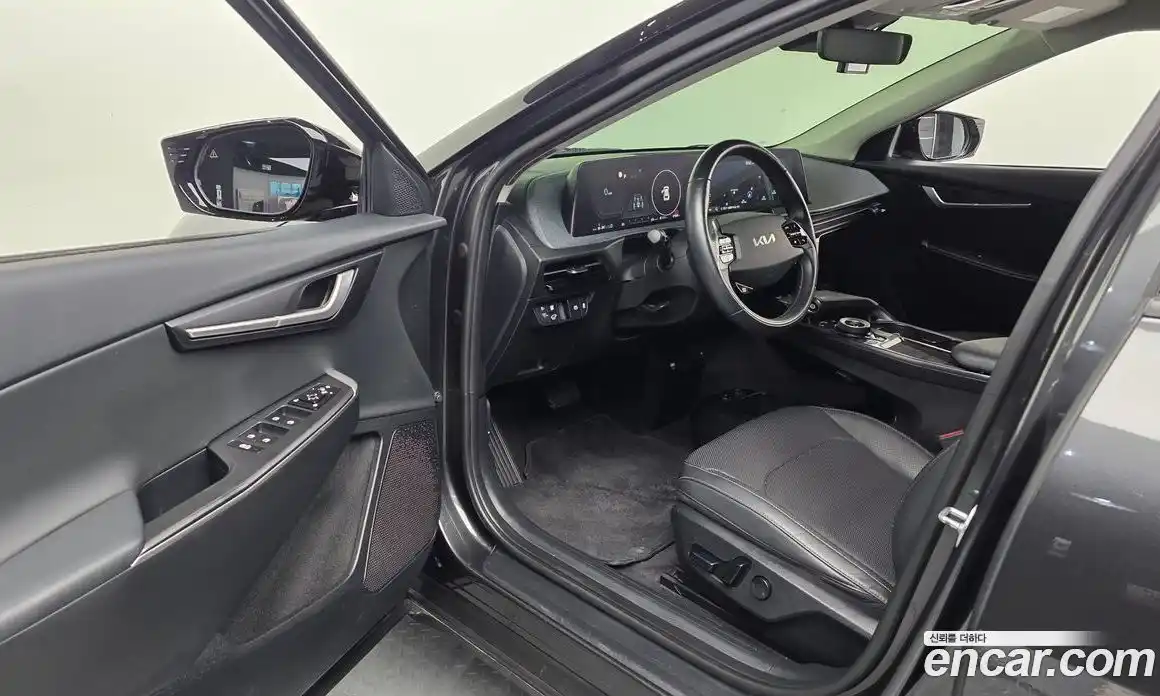 Kia EV6 2022 0.1 автомат (гидро), фото 13