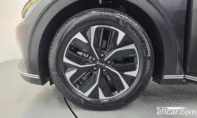 Kia EV6 2022 0.1 автомат (гидро), миниатюра 5