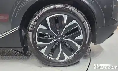 Kia EV6 2022 0.1 автомат (гидро), миниатюра 7