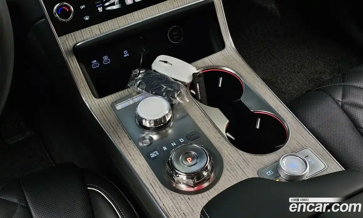 Genesis GV80 2024 2.5 автомат (гидро), фото 9