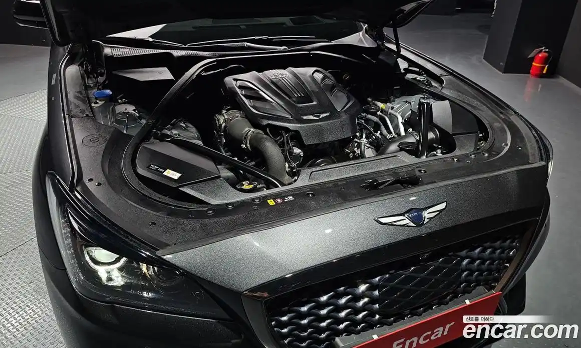 Genesis G80 2017 3.3 автомат (гидро), фото 6