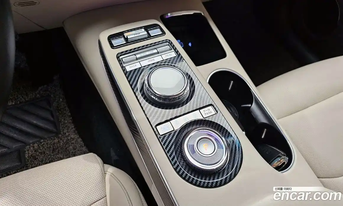 Genesis GV70 2021 2.2 автомат (гидро), фото 12