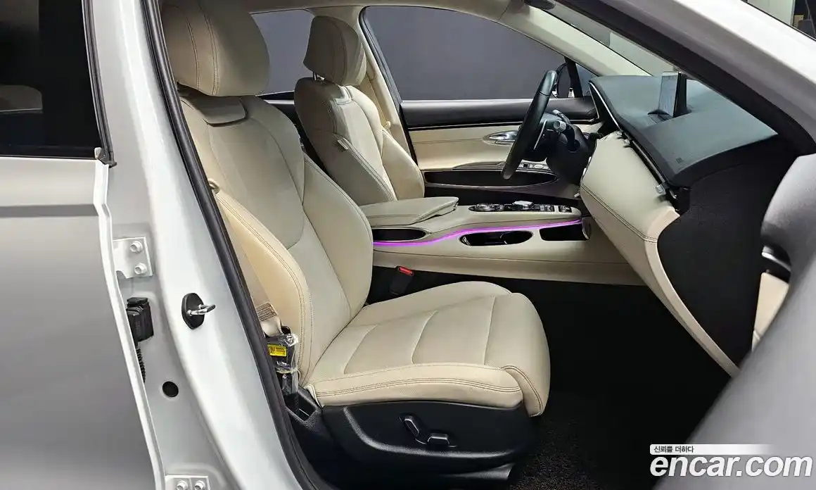 Genesis GV70 2021 2.2 автомат (гидро), фото 16