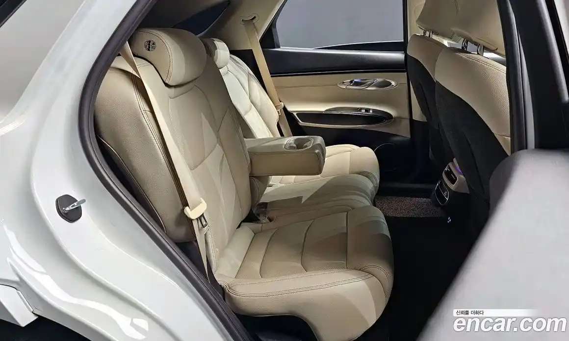 Genesis GV70 2021 2.2 автомат (гидро), фото 17